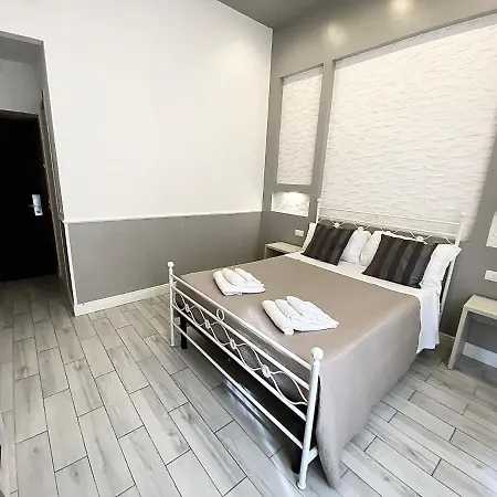 Residenza Giustiniani בית הארחה