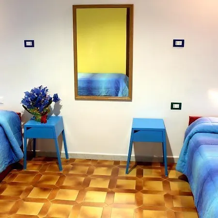 Residenza Giustiniani בית הארחה 4*