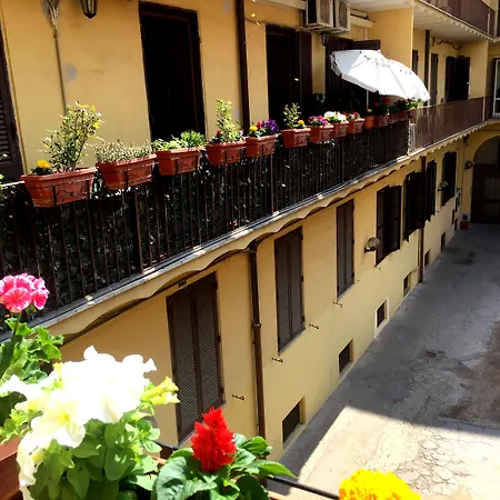 Residenza Giustiniani בית הארחה 4*